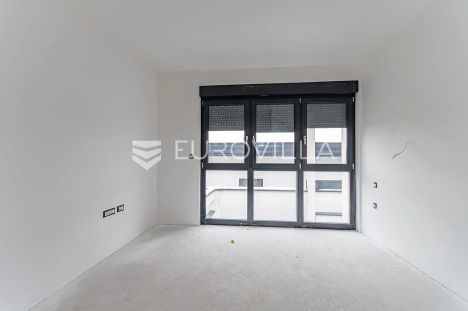 varaždin, centar četverosoban stan površine 138,70 m² - slika 5