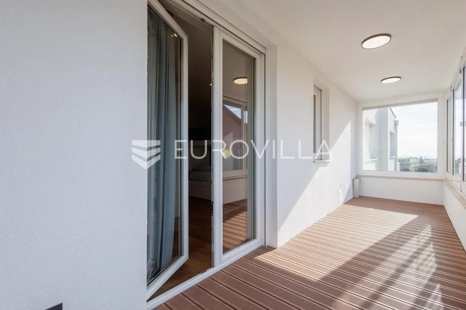 istra, novigrad, luksuzan penthouse 135 m², dvije spavaće sobe, pogled na more, parking - slika 19