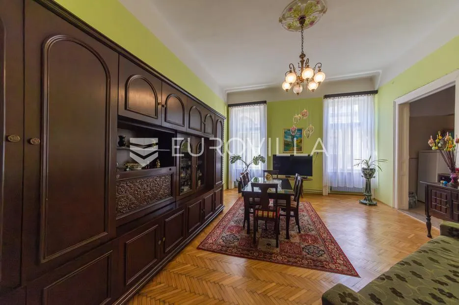 osijek, centar, prodaje se secesijski stan površine 180 m² - slika 19