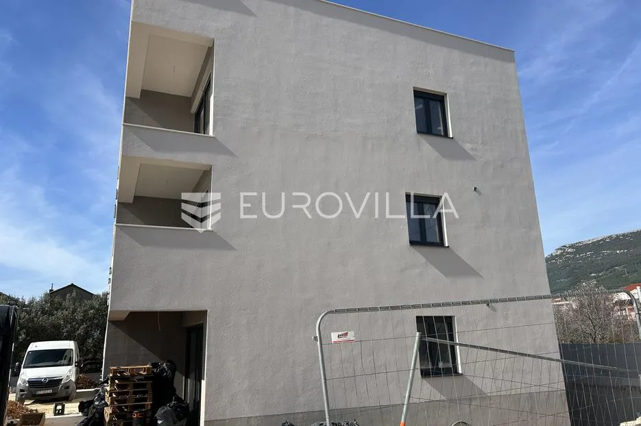 kaštel lukšić, dvosoban stan u prizemlju neto korisne površine 59,22 m² - slika 7