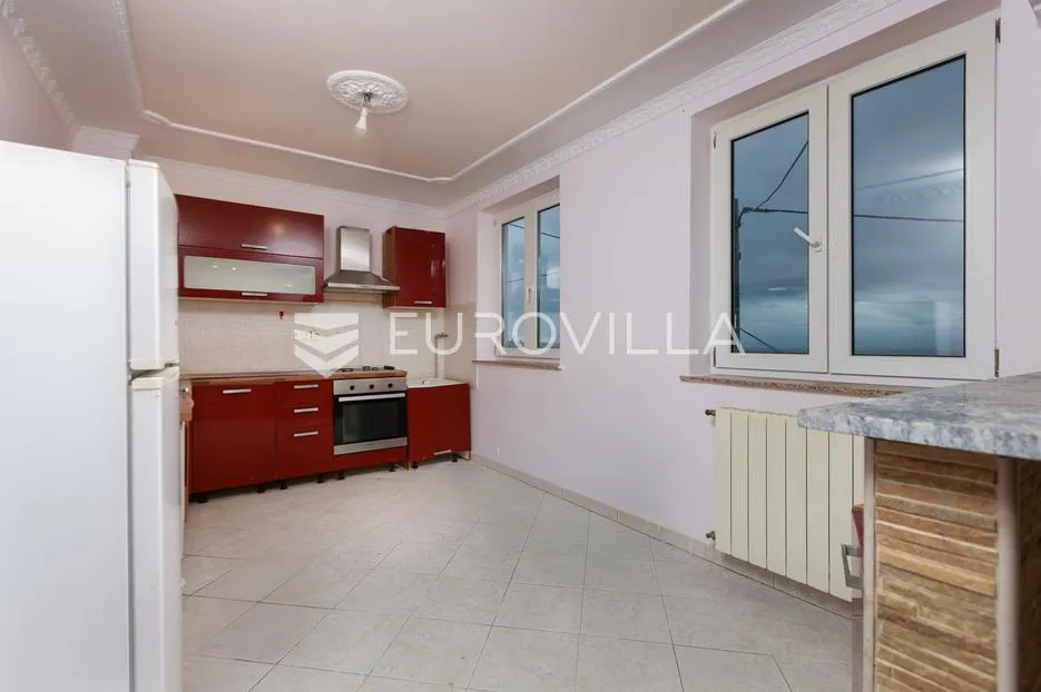 kostrena, glavani, peterosobni stan površine 125 m², pogled - slika 4