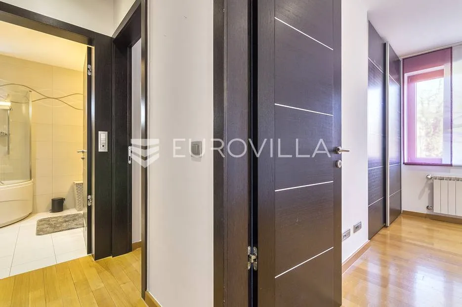 zagreb, srebrnjak, prekrasan trosoban stan s dva garažna mjesta, 102 m² - slika 13