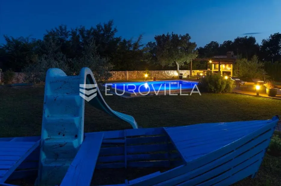 istra, valtura, prekrasna katnica na mirnoj lokaciji - slika 33