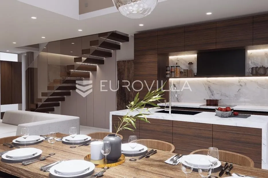 vodice, građevinsko zemljište 468 m², s projektom i dozvolm za vilu - slika 4