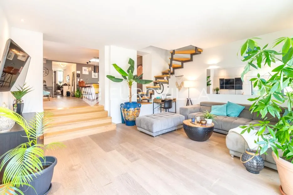 zagreb, šalata, predivan dvoetažan trosoban stan, 90 m² - slika 4