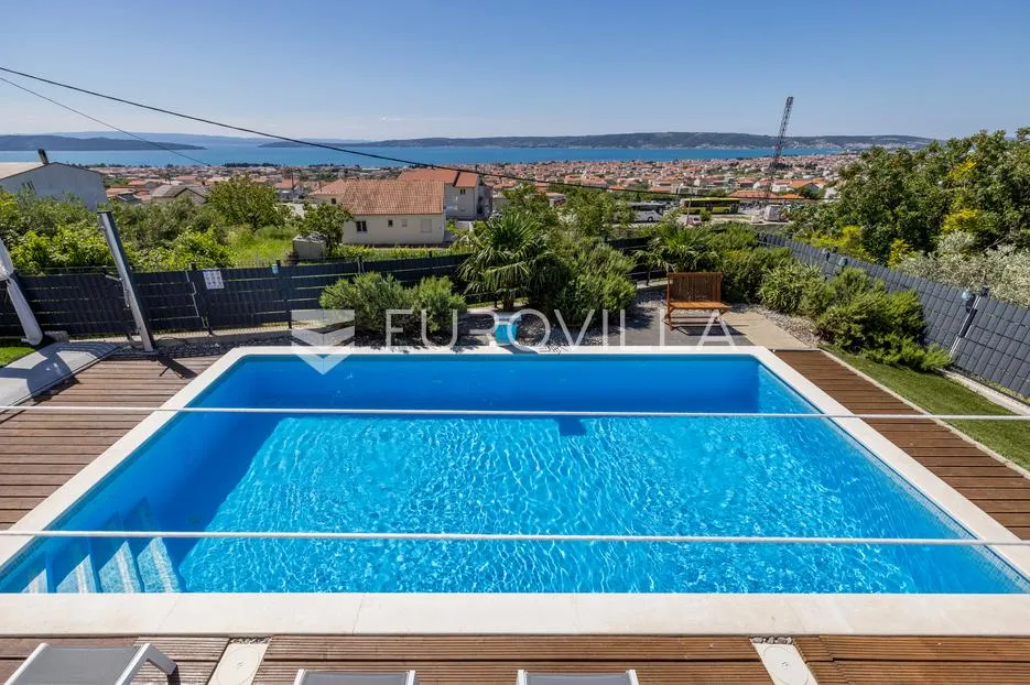 kaštel stari, atraktivna kuća s bazenom na mirnoj lokaciji - slika 32