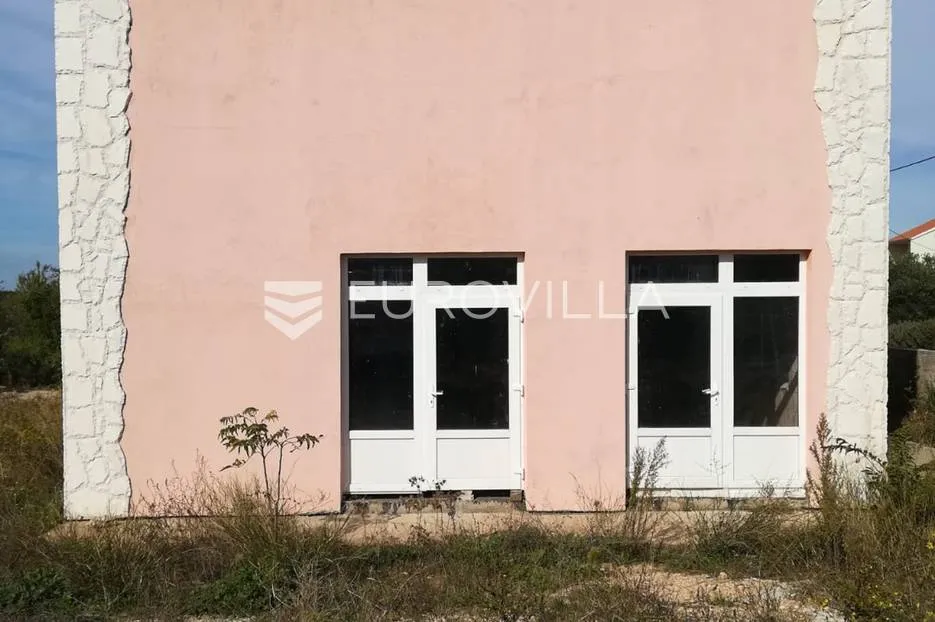 šolta, gornje selo, dvosoban stan južne orijentacije u manjoj stambenoj zgradi - slika 2