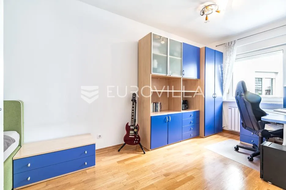 zagreb, vrbik, vmd, odličan peterosoban stan 148 m², dupla garaža - slika 11