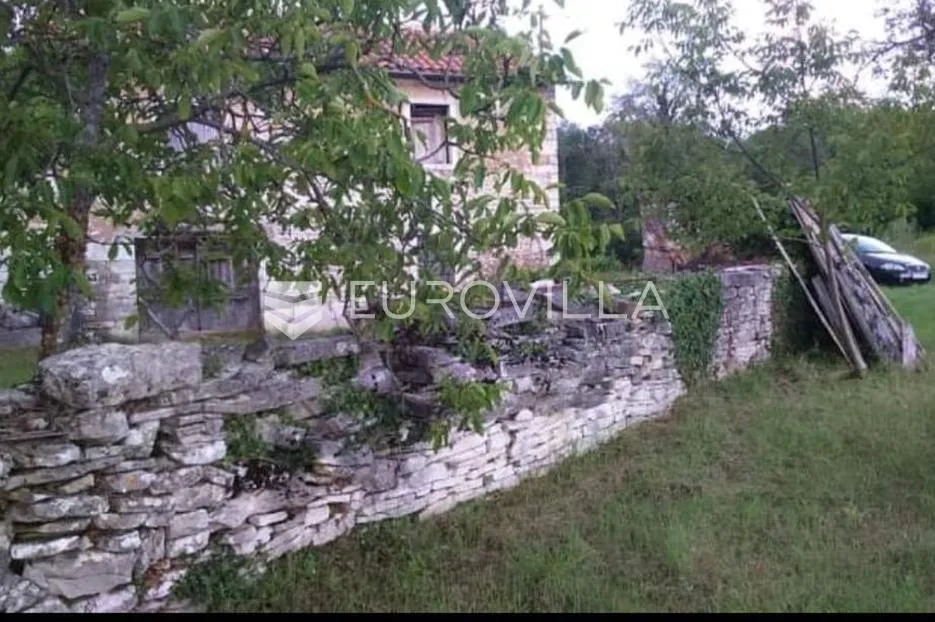 istra, oprtalj, autohtona istarska kuća sa prostranim građevinskim zemljištem - slika 6