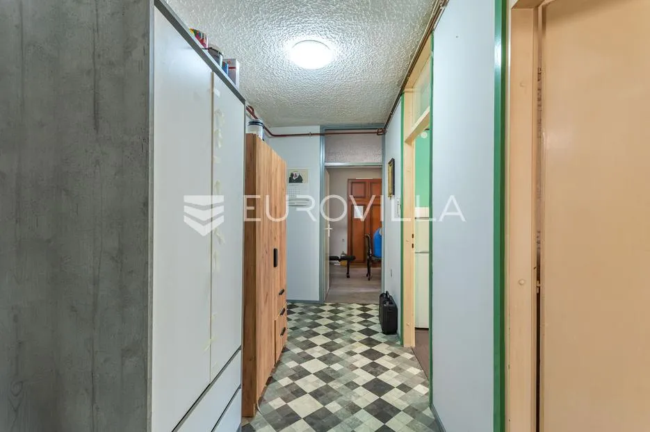 varaždin, banfica dvosobni stan površine 57 m² - slika 3