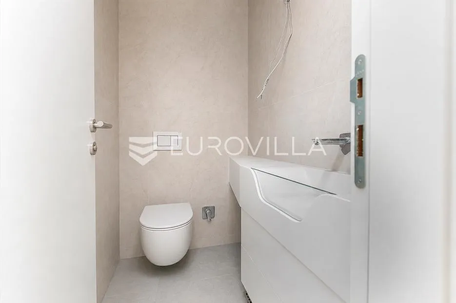 opatija privé, ekskluzivan četverosoban stan 138 m², bazen, teretana - slika 11