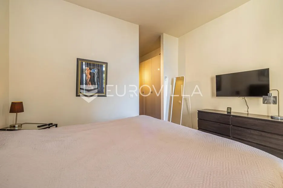 otok krk, njivice, prekrasna kuća 280 m² s pogledom na more i garažom - slika 19