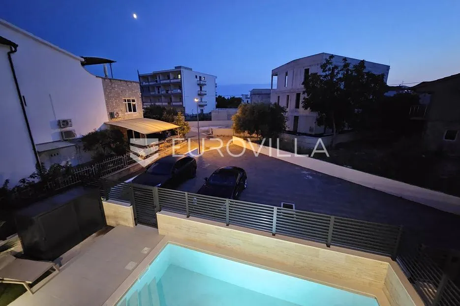 srima, novogradnja, vila s bazenom - slika 33