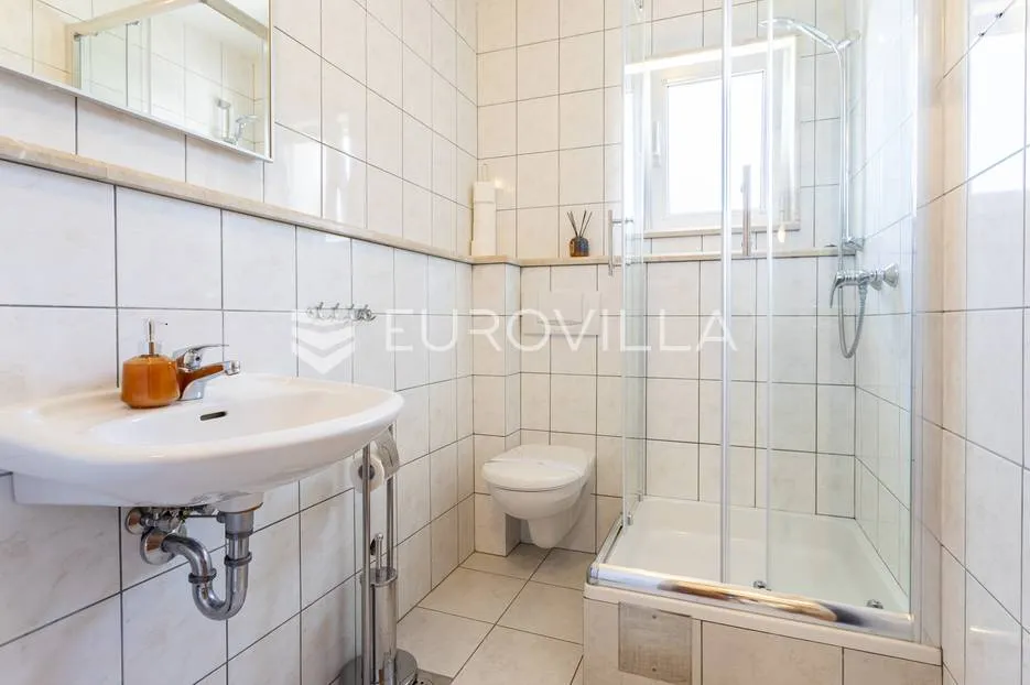 trogir, prekrasan hotel 2.408,84 m² sa pogledom na more - slika 31