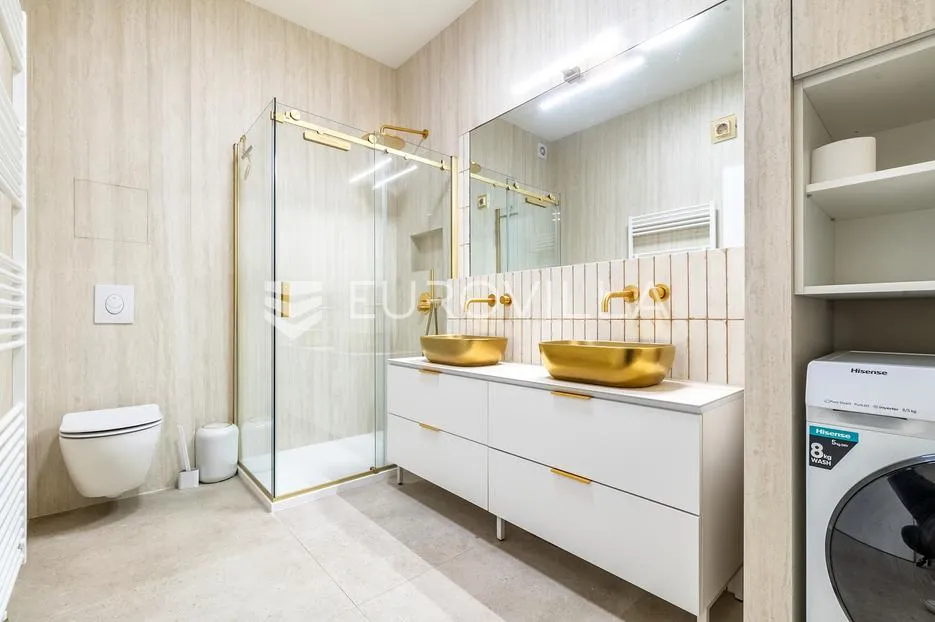zagreb, centar, luksuzan trosoban stan 92 m² u samom centru, parking, prvi najam - slika 7