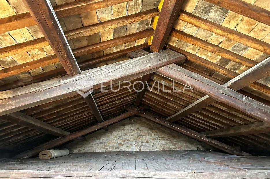 istra, višnjan, okolica, kamena kuća s pogledom na more i velikim zemljištem - slika 13