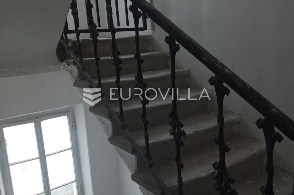 istra, pula stan u samom centru grada kod foruma - slika 23
