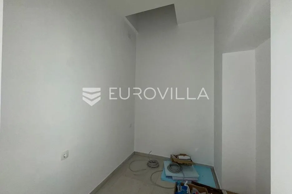 đakovo, korzo, potpuno adaptirani ulični poslovni prostor, 35 m² - slika 7