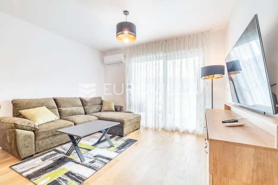 Velika Gorica, moderan trosoban stan NKP 77,53 m2 + GPM