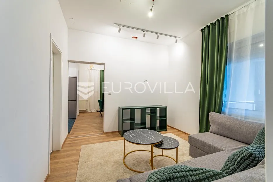varaždin, centar trosoban stan površine 76,60 m² - slika 3