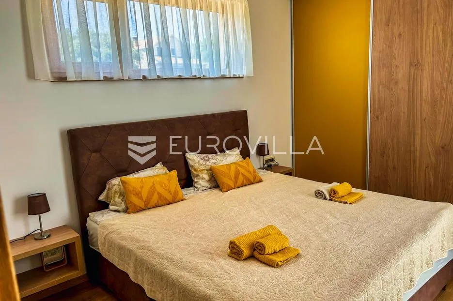 ugljan, preko, moderno uređena vila s pogledom na more - slika 10