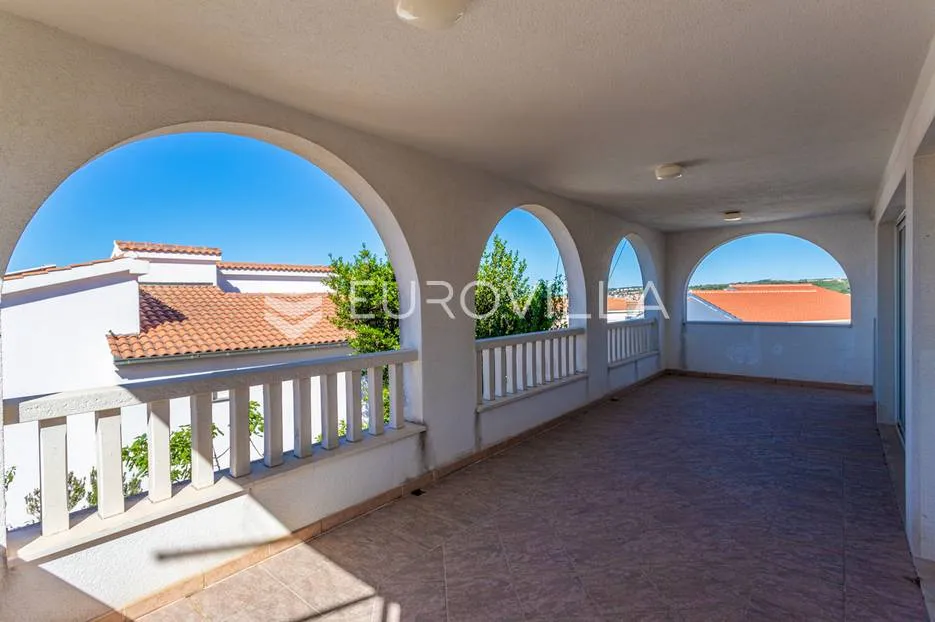 rogoznica, apartmanska kuća s pogledom na more - slika 12