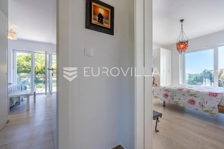istra, duga uvala, vila s bazenom i pogledom na more - slika 26