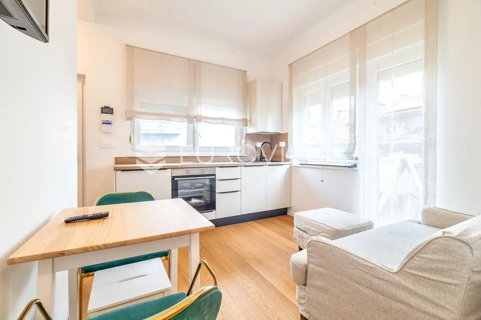 zagreb, ravnice, prekrasan dvosoban stan 30 m² prvi najam - slika 2