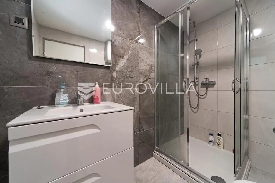 osijek, tvrđavica, zemljište s kućom 6924 m² izlaz na dvije ceste, 40 m fronte - slika 13