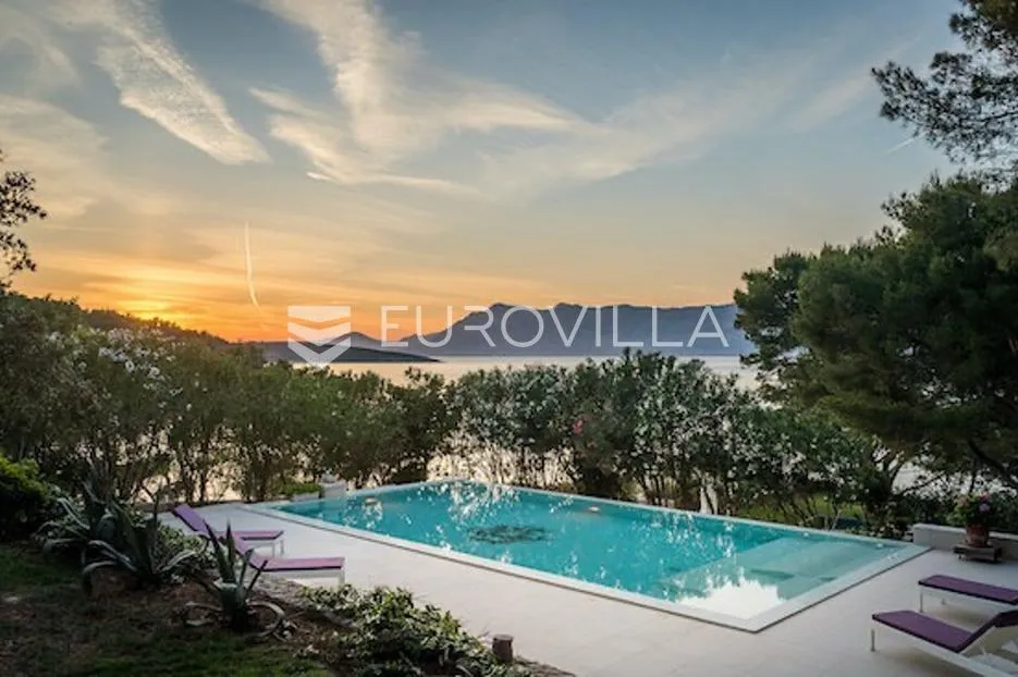 brač, povlja, ekskluzivna vila na prestižnoj lokaciji - slika 7