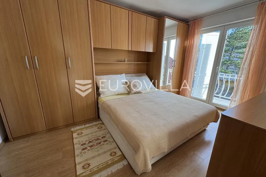 jadranovo, odličan stan 47 m² s dva balkona, 380 m od mora - slika 7