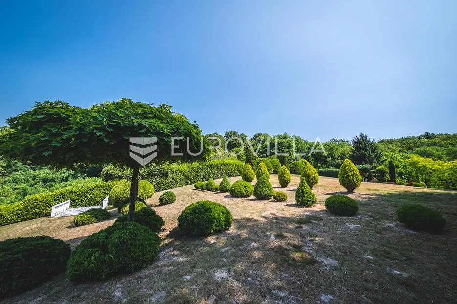donja pušća, jedinstvena obiteljska villa, parcela 5000 m² - slika 84
