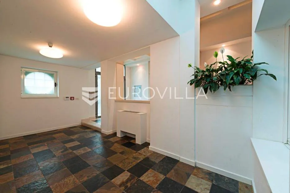 tuškanac luksuzna obiteljska vila 600 m² - slika 6