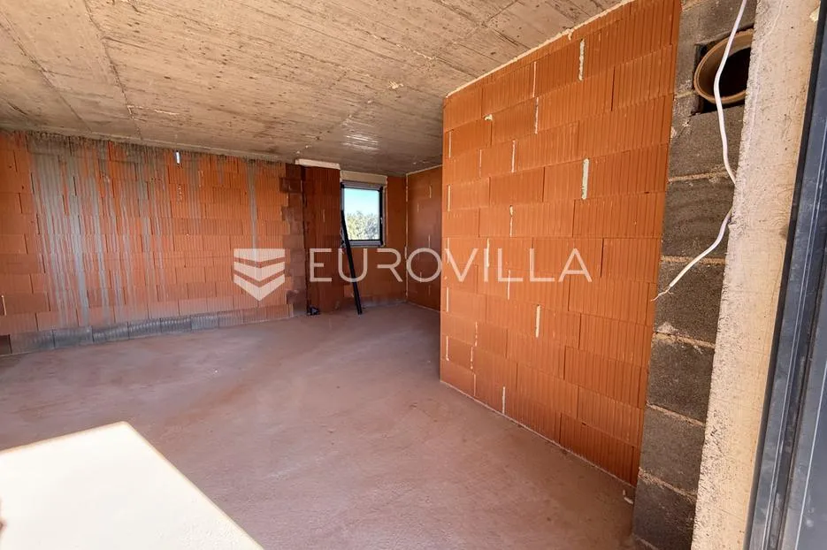 pula, pješčana uvala, četverosobni stan novogradnje 2. kat, 95.50 m², 450 m od mora - slika 12
