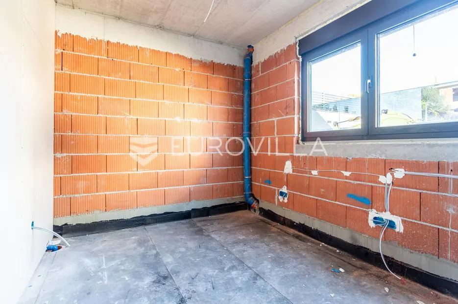 primošten, trojna vila s prekrasnim pogledom na more - slika 16