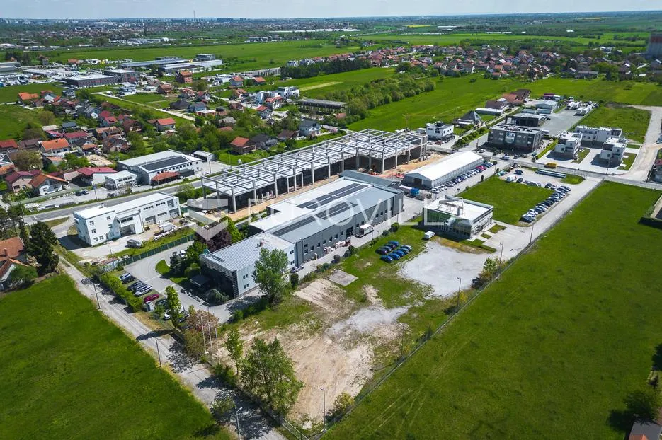 zagreb, hrvatski leskovac, poslovna zgrada 500 m² na parceli 5800 m² - slika 2