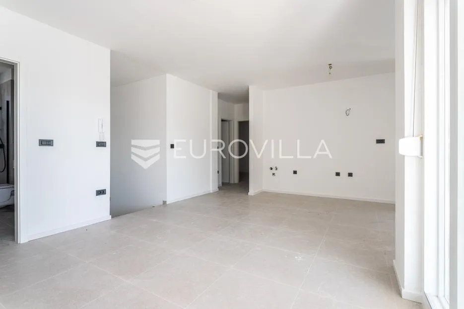 grebaštica, četverosoban apartman u novogradnji - slika 4