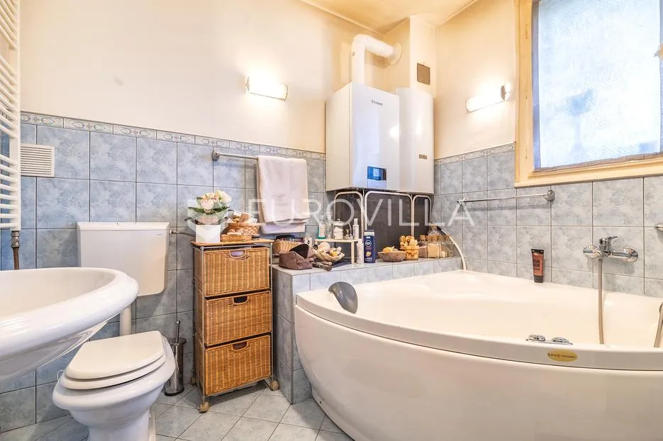 zagreb, medveščak, mallinova, kuća s panoramskim pogledom na grad, na parceli 600 m² - slika 8