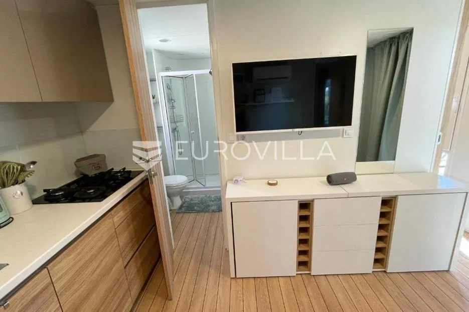 istra, rovinj, ‪moderne mobilne kućice 32 m² i terasa 28 m² - slika 7