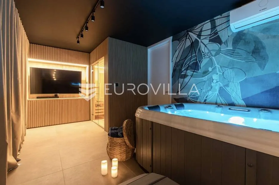 krk, novogradnja u krku, četverosoban dvoetažni stan 136 m² sa wellnessom i bazenom - slika 18