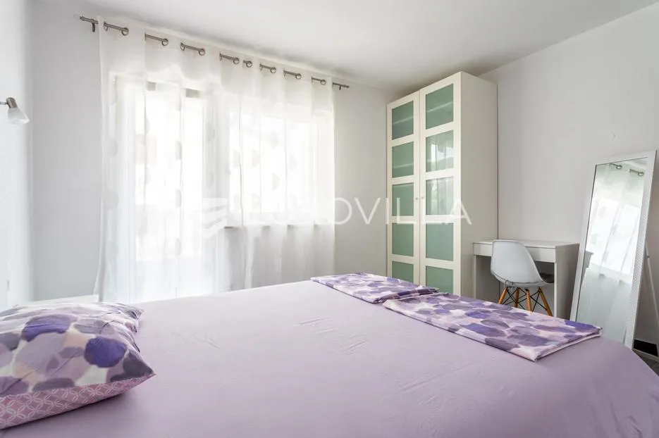 čiovo, slatine, kuća s bazenom na mirnoj lokaciji površine 179 m2 - slika 13