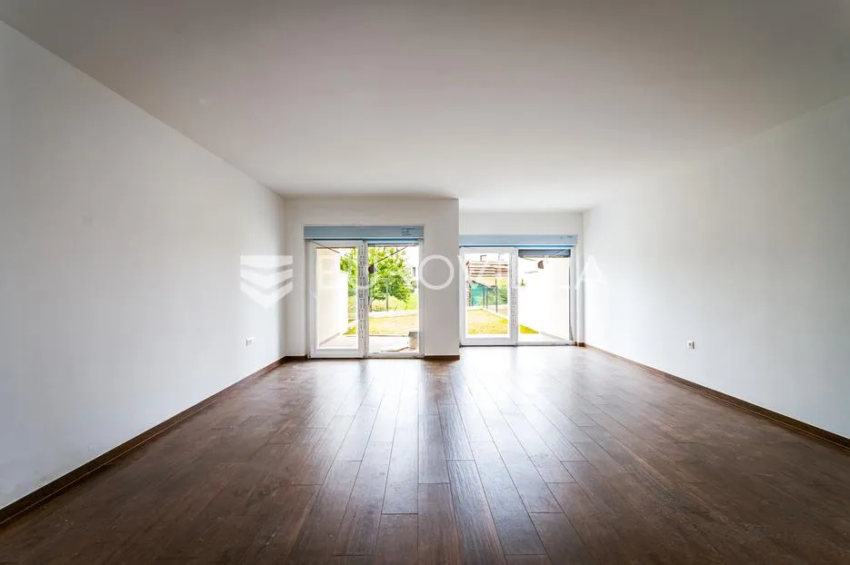 Sračinec, četverosoban stan, površine 117,19 m², NOVOGRADNJA