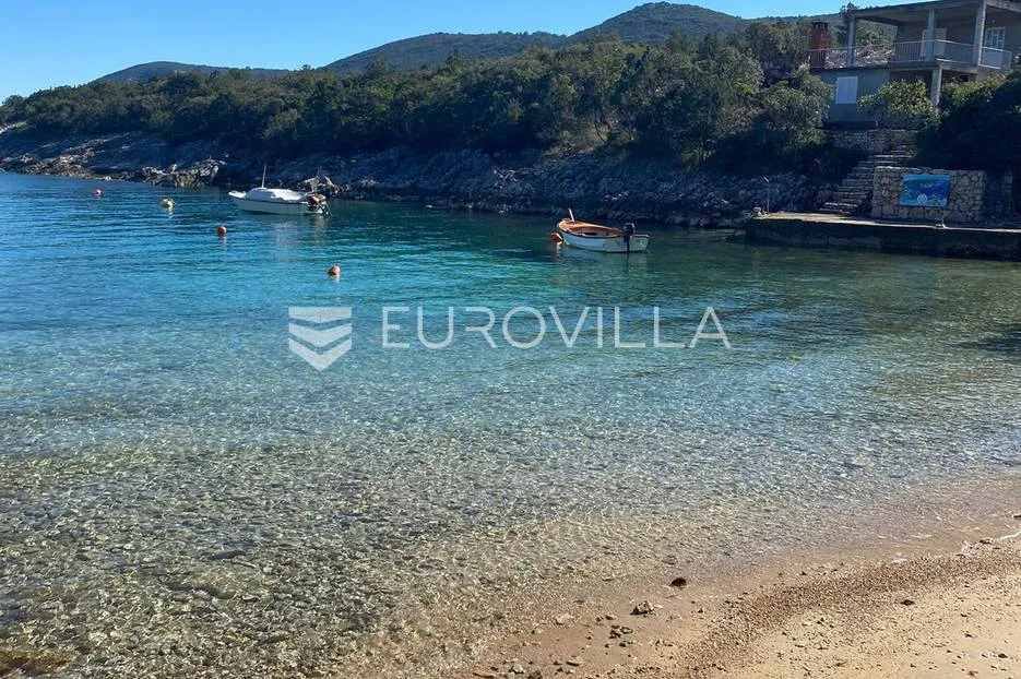 hvar, zastražišće građevinsko zemljište - slika 12