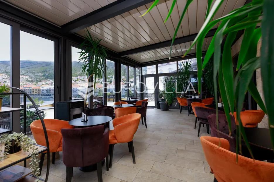 Senj, investicijska prilika: potpuno opremljen 4* hotel na top lokaciji