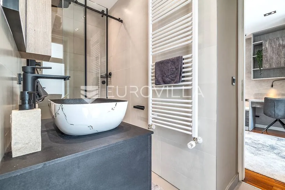 zagreb, jelenovac luksuzan četverosobni stan 180 m² sa vrtom 150 m² - slika 16