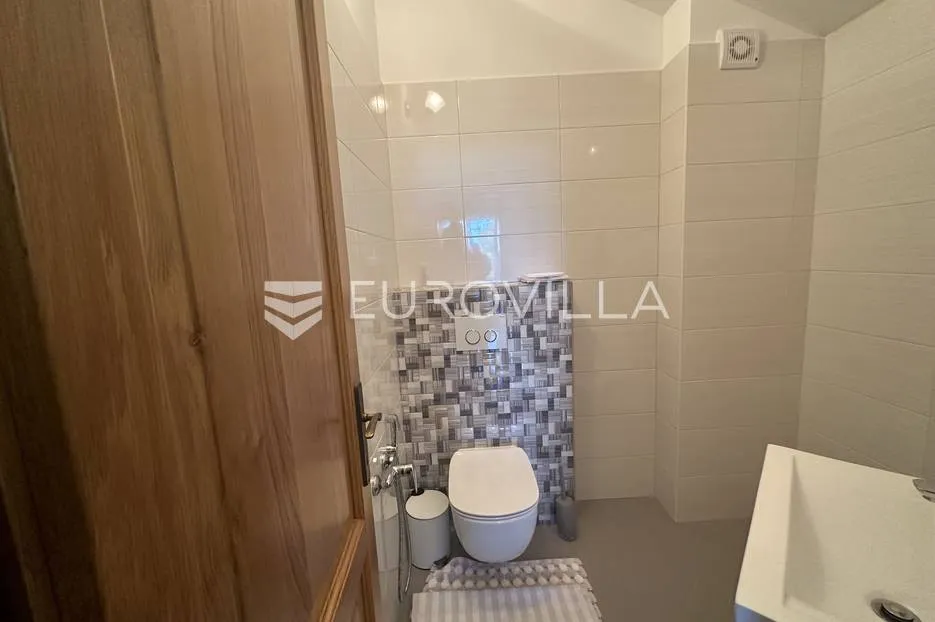 premantura, prekrasan penthaus 185 m² s panoramskim pogledom - slika 38
