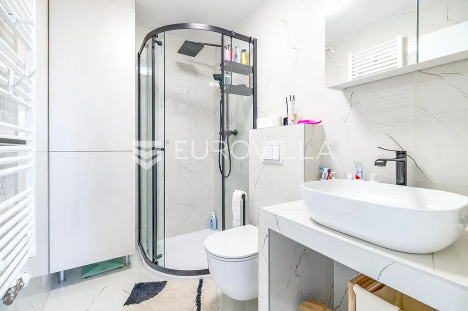 zagreb, trnje, zemljište s 2 stambena objekta, 331 m2 - slika 4