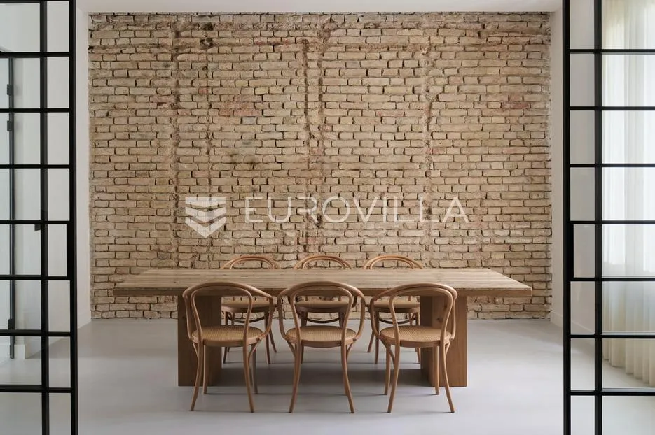 ilica poslovno, stambeni prostor 227.32 m² s parkingom - slika 30