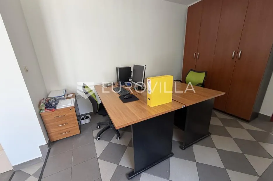 đakovo, poslovni uredi s vlastitim parkingom, 130 m² - slika 10