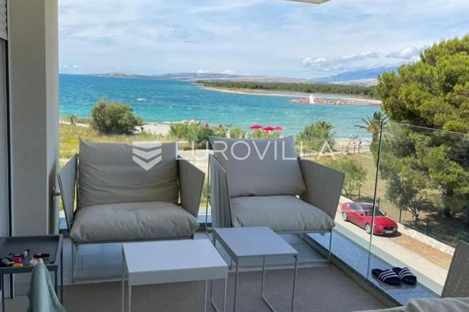 pag, povljana, prekrasan trosoban stan prvi red do mora, 112 m² - slika 1